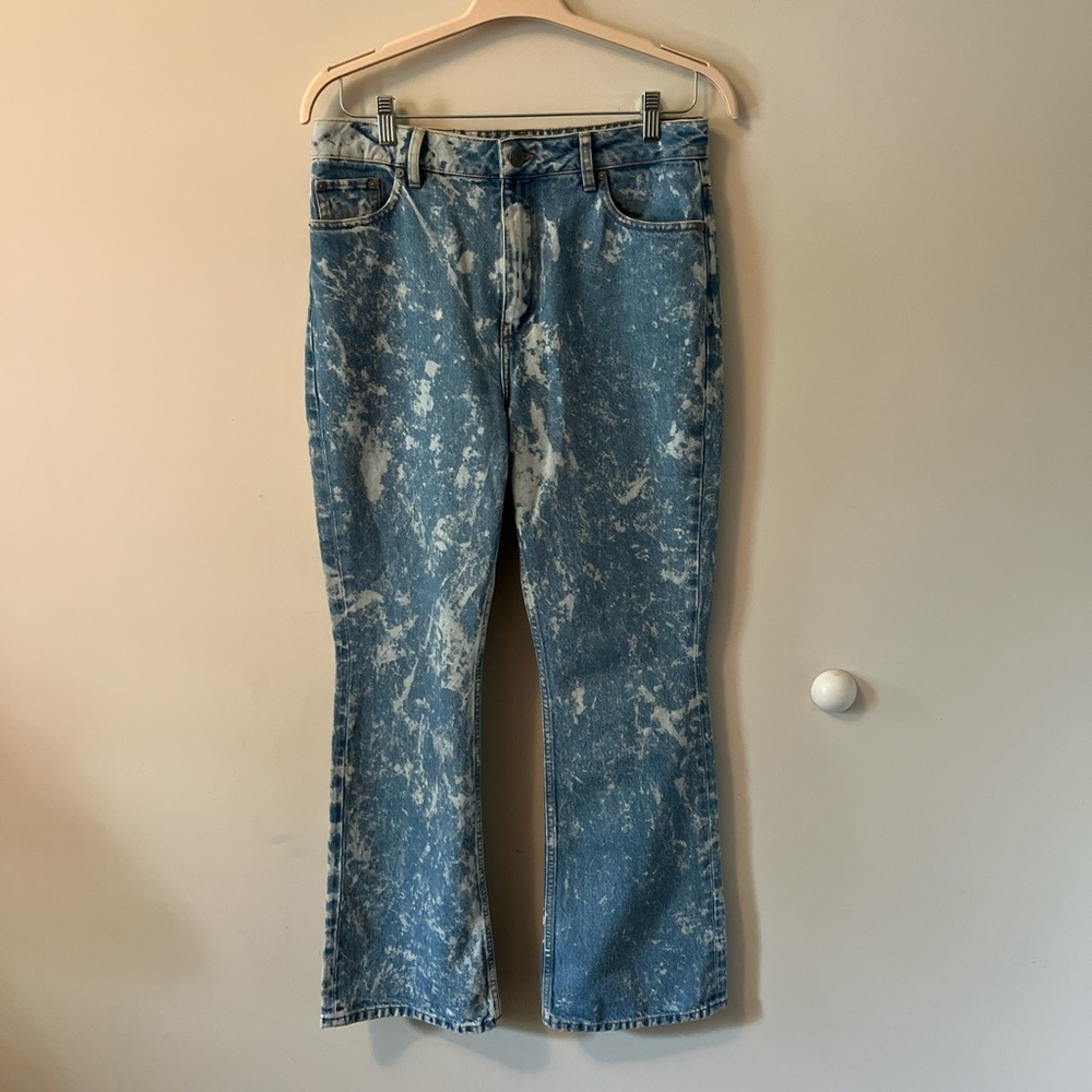 Ganni Betzy Jeans in Bleached Denim | Size 31